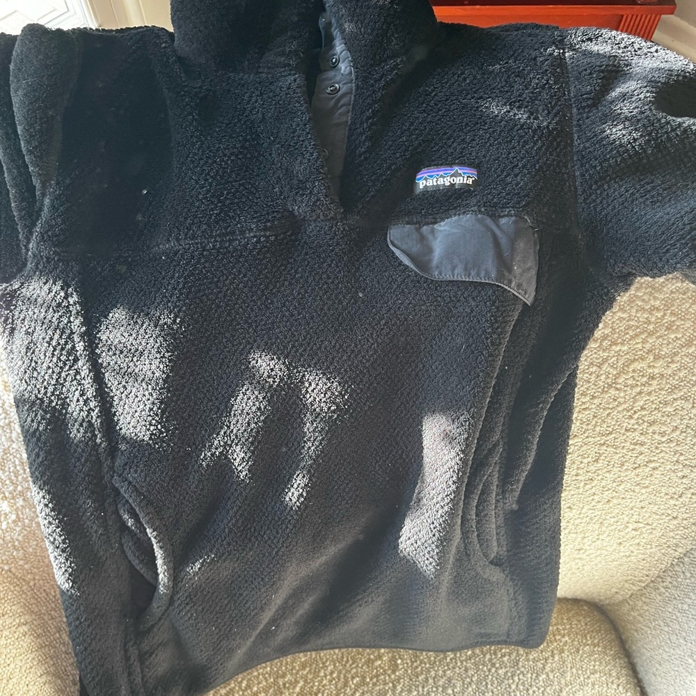 Patagonia Black Fleece Pullover M ReTool
